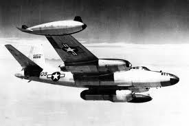 B-45C «Торнадо» с турбореактивными двигателями Аллисон J-71