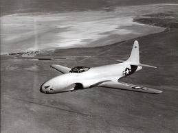 XP-80A с турбореактивным двигателем Дженерал-электрик I-40