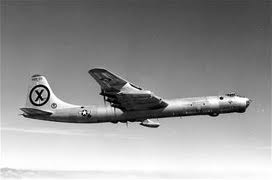 Конвэр RB-36E с четырьмя турбореактивными двигателями J-47 для взлета и ведения боя
