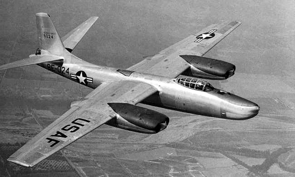 Бомбардировщик B-45 «Торнадо»